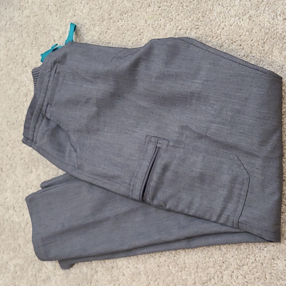 Figs Graphite Yola